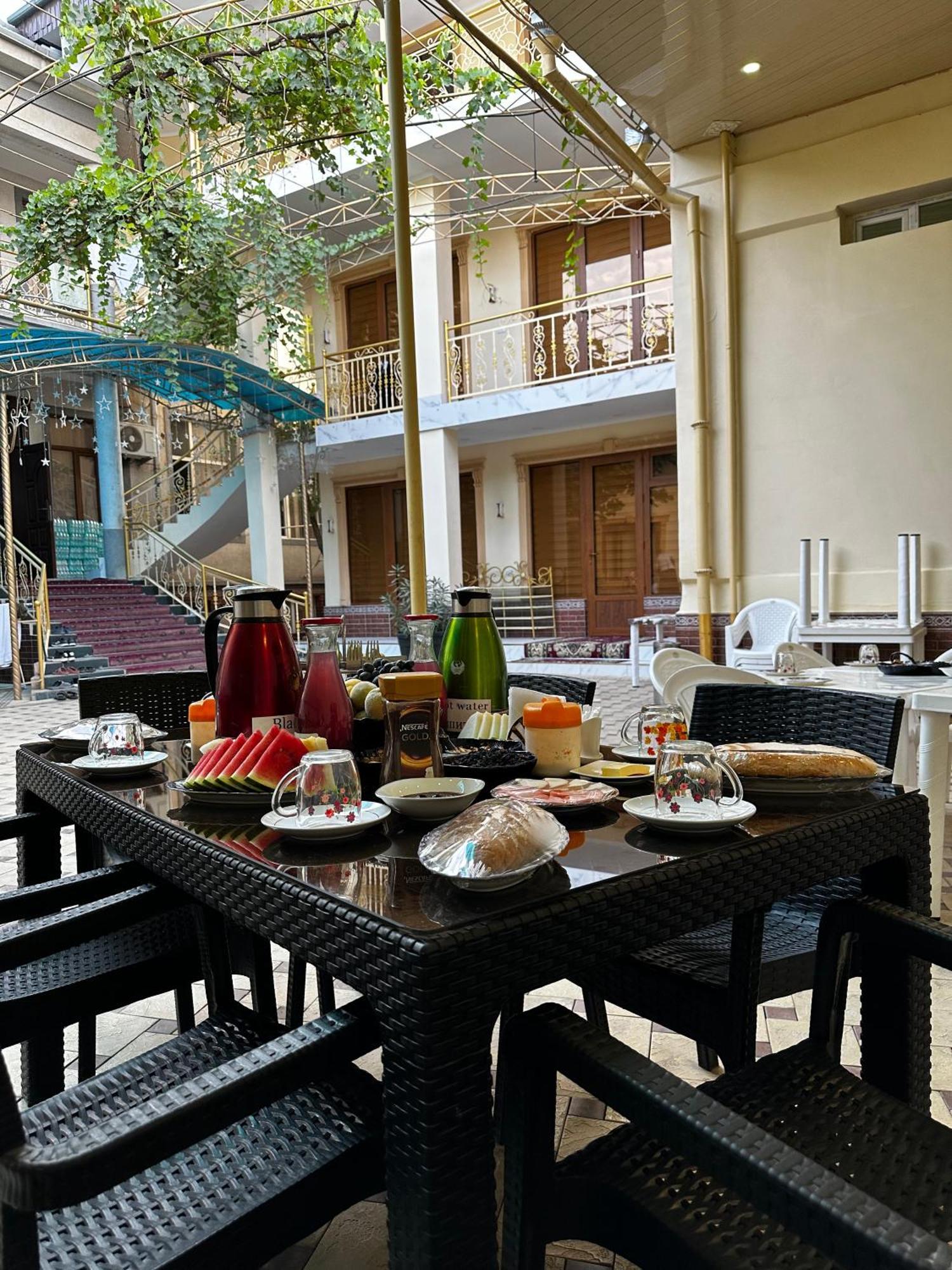 City Hostel دوشانبي المظهر الخارجي الصورة