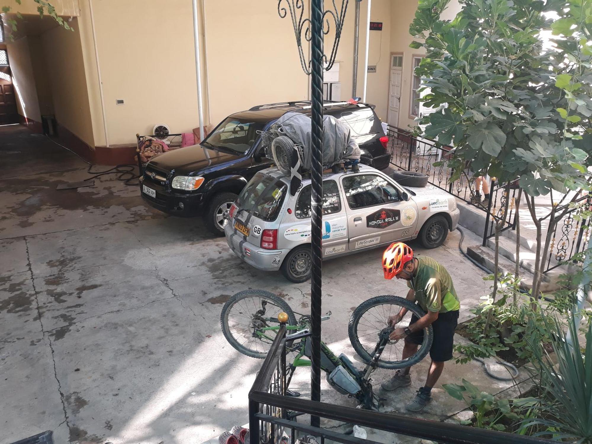 City Hostel دوشانبي المظهر الخارجي الصورة